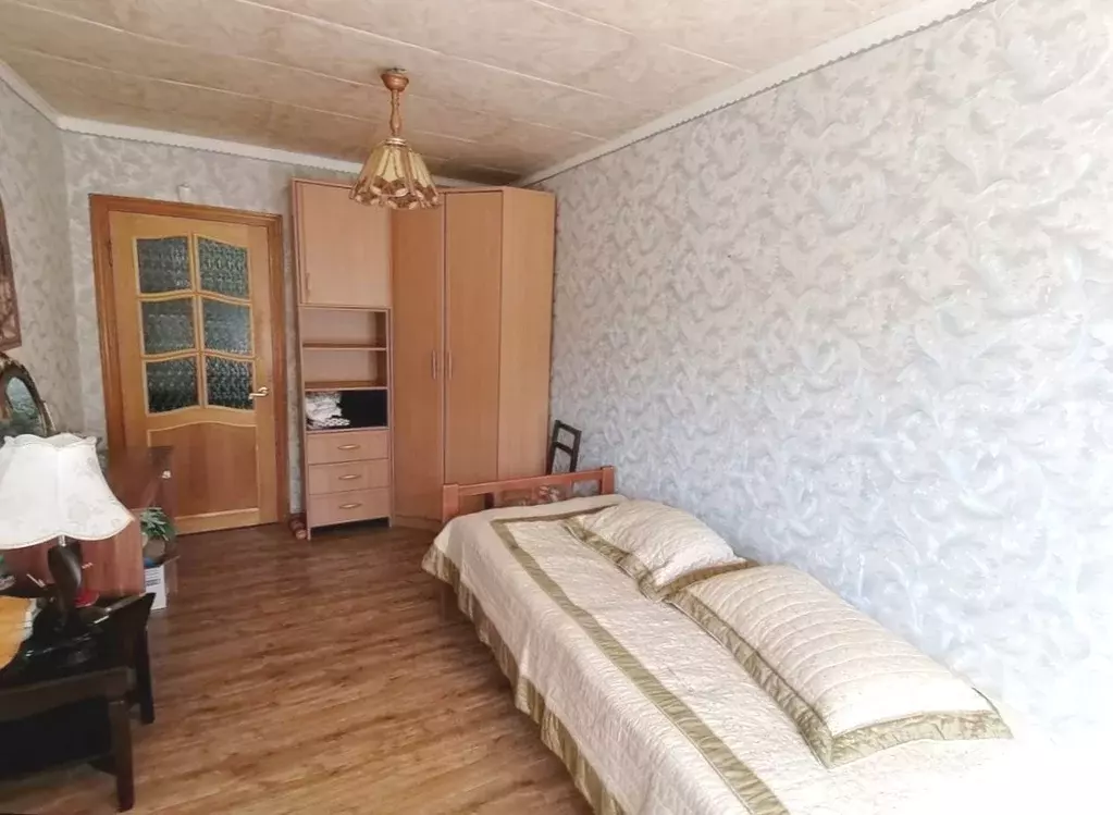 3-к кв. Ставропольский край, Кисловодск ул. Андрея Губина (64.2 м) - Фото 1
