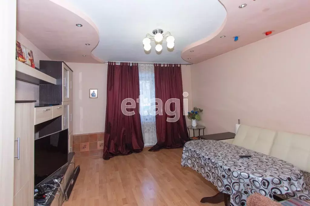 3-к кв. Новосибирская область, Новосибирск Широкая ул., 19/1 (76.0 м) - Фото 0
