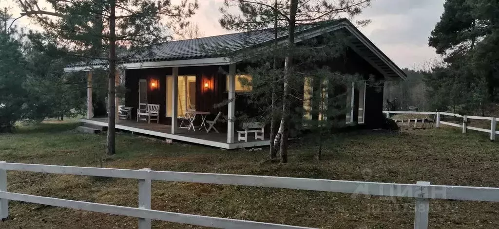 Дом в Псковская область, Печоры ул. Малая Пачковка, 13 (88 м) - Фото 0