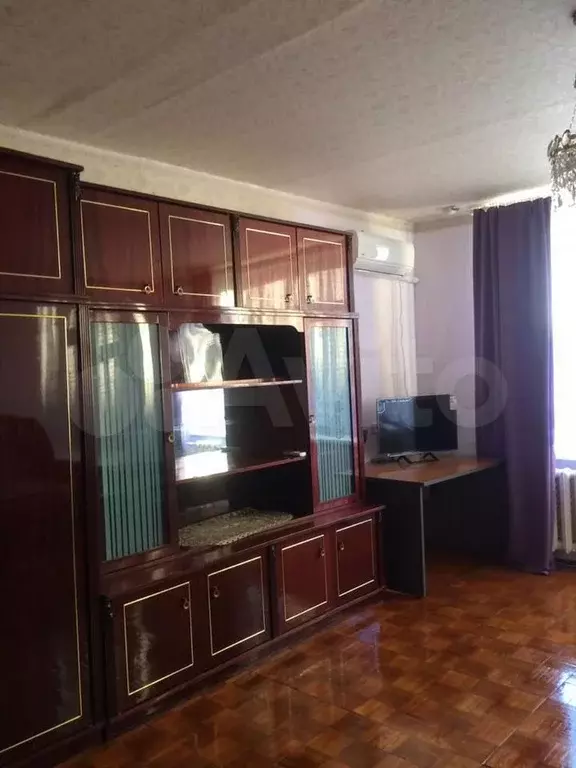 1-к. квартира, 52 м, 8/9 эт. - Фото 0