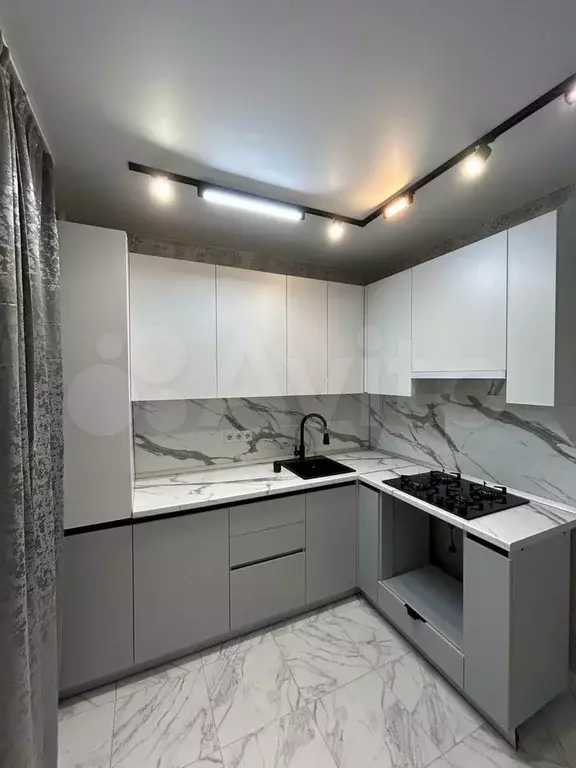 1-к. квартира, 36 м, 8/10 эт. - Фото 1