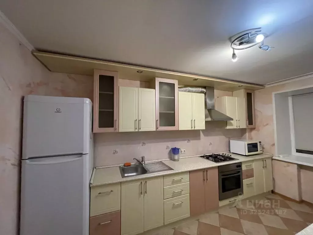 1-к кв. Саратовская область, Саратов ул. Имени Е.И. Пугачева, 72 (45.0 ... - Фото 1