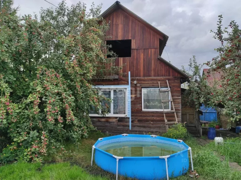 Дом в Красноярский край, Красноярск ул. Маерчака, 111/18 (49 м) - Фото 1