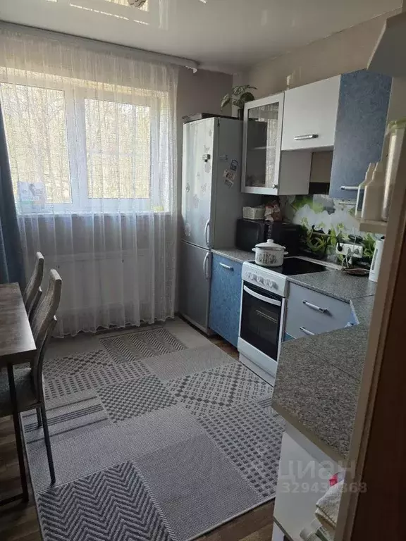 2-к кв. Кемеровская область, Белово 6-й мкр,  (52.6 м) - Фото 1