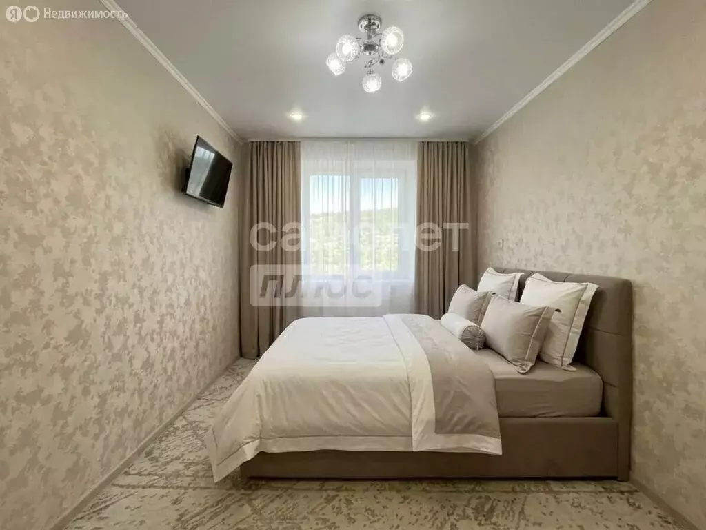 3-комнатная квартира: Миасс, улица Ветеранов, 5 (66 м) - Фото 2