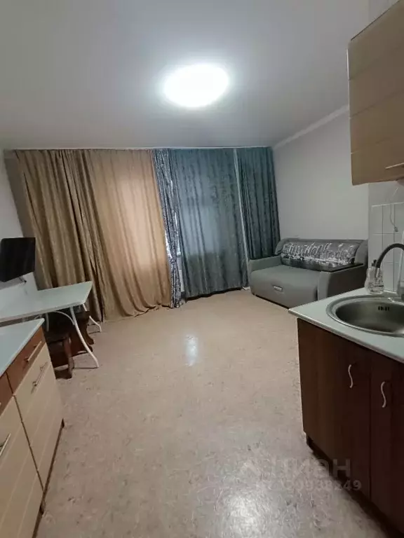 Студия Красноярский край, Красноярск ул. Петра Подзолкова, 5А (26.0 м) - Фото 1
