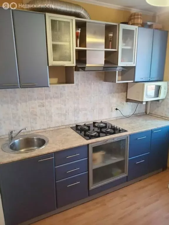 1-комнатная квартира: Саратов, улица имени Н.Г. Чернышевского, 125 ... - Фото 0