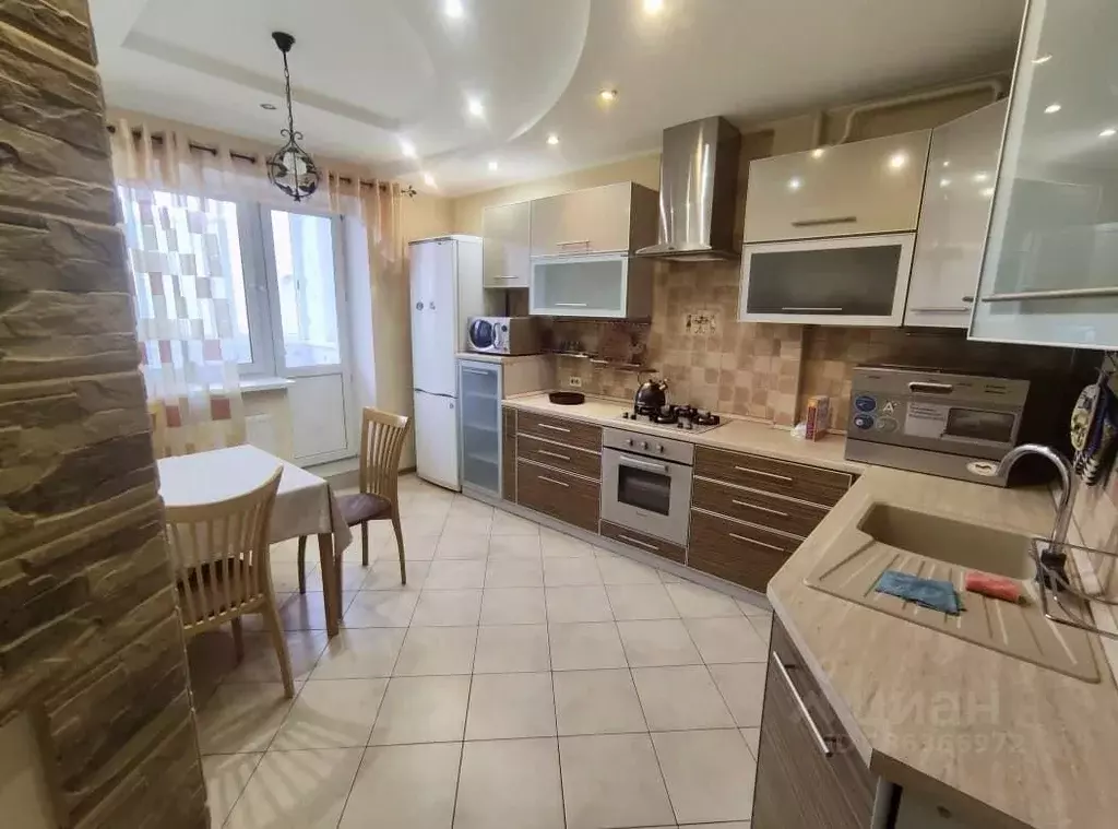 2-к кв. Тверская область, Тверь ул. 1-я Суворова, 7 (60.0 м) - Фото 2