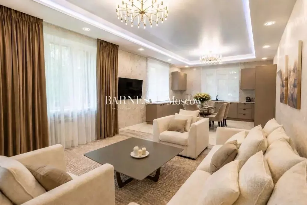 Дом в Москва ул. 9-я Новые Сады, 1/26 (280 м) - Фото 1