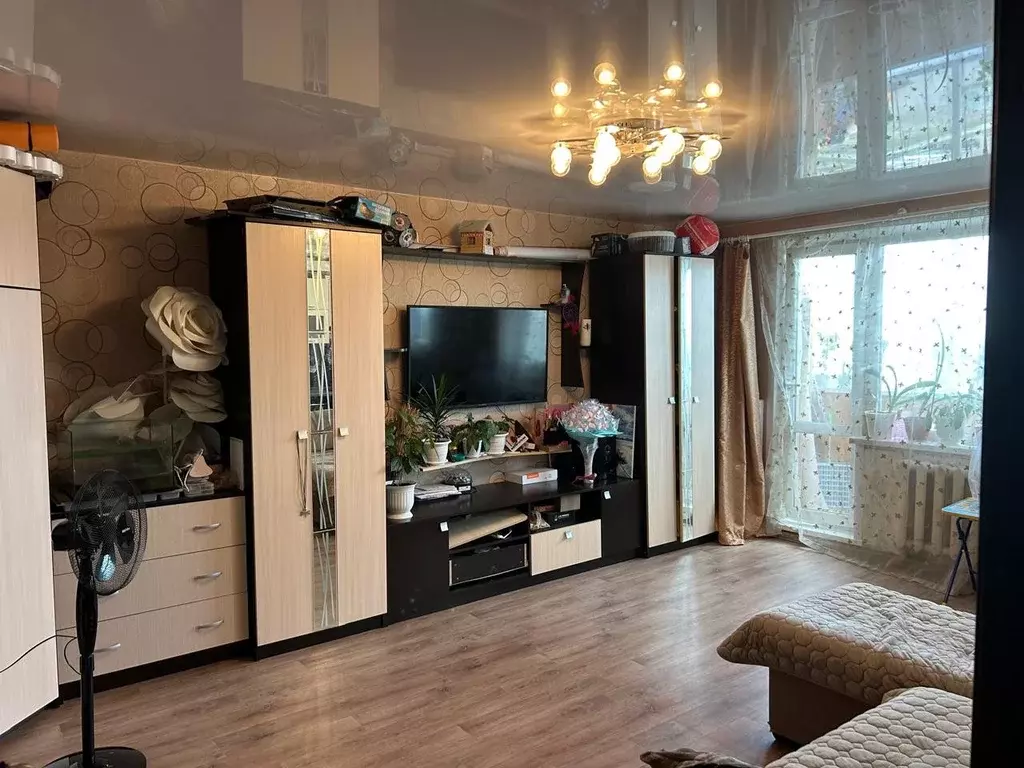 Продаётся 4-к квартира, 73.5 м - Фото 1