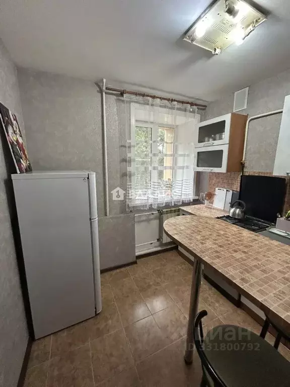 1-к кв. Иркутская область, Иркутск Байкальская ул., 141 (30.0 м) - Фото 1