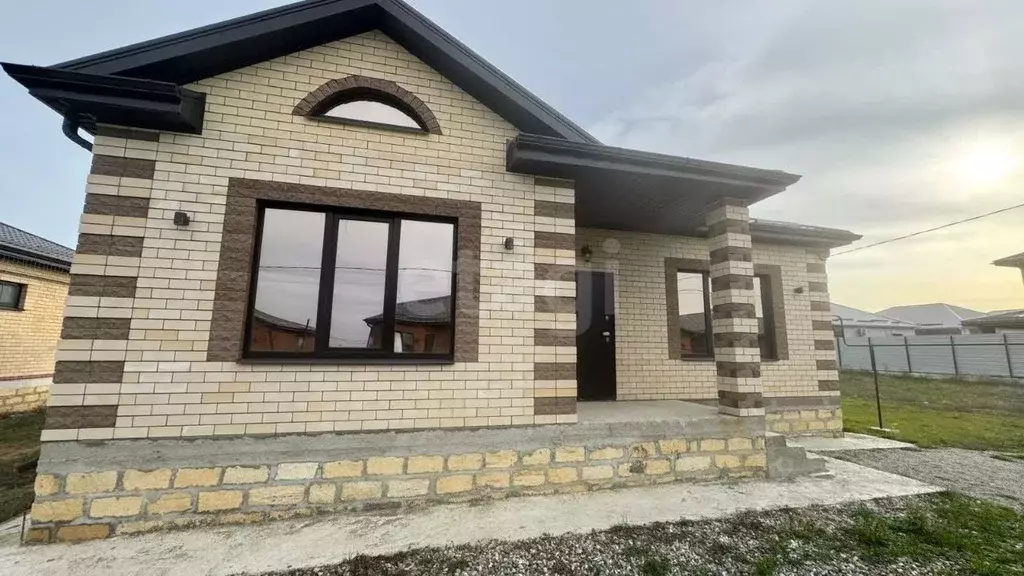 Дом в Ставропольский край, Михайловск Шпаковский район, ул. Николая ... - Фото 1