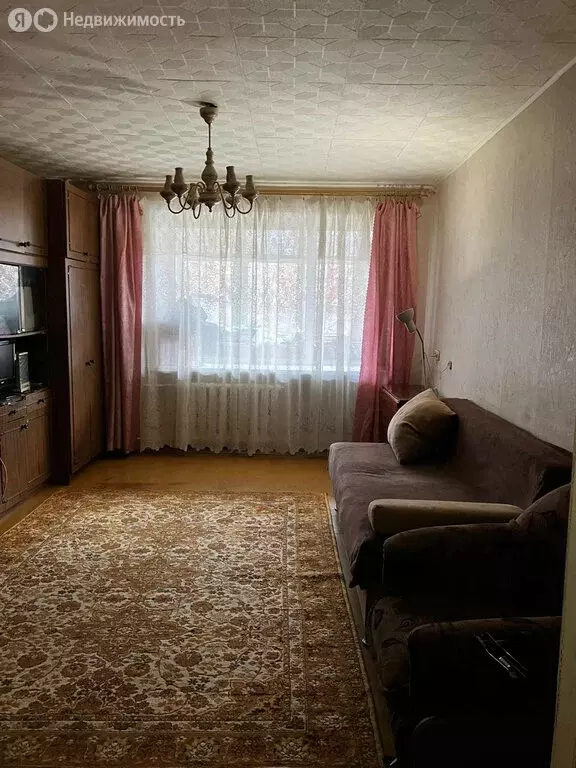 3-комнатная квартира: Курган, улица Карбышева, 60 (63 м) - Фото 0