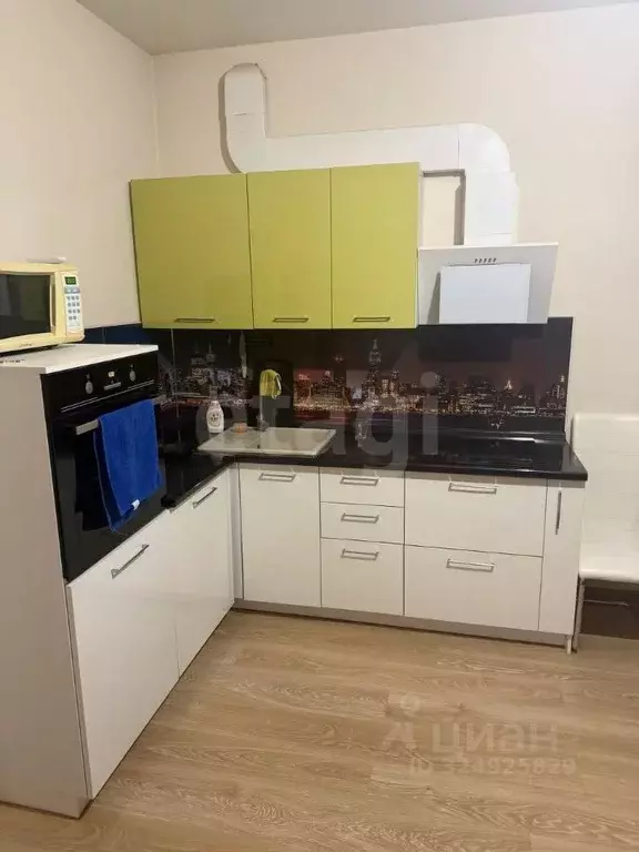 2-к кв. Красноярский край, Красноярск Линейная ул., 122 (52.0 м) - Фото 2