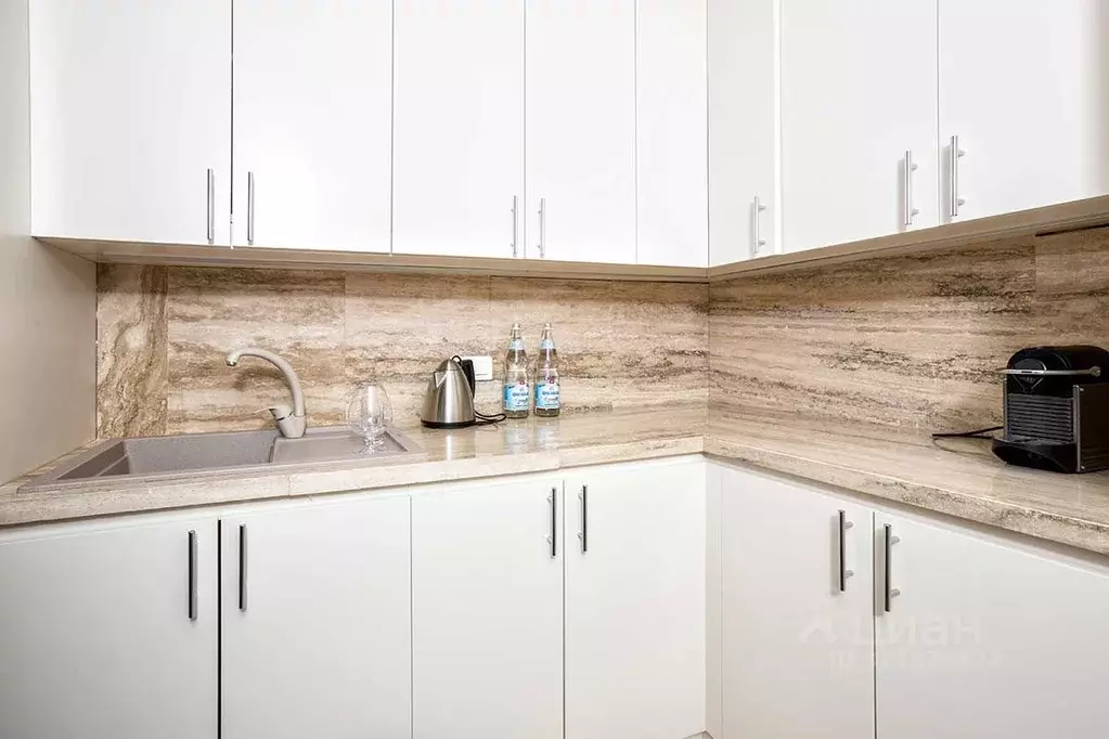 2-к кв. Краснодарский край, Сочи Курортный просп., 91/7 (70.0 м) - Фото 2