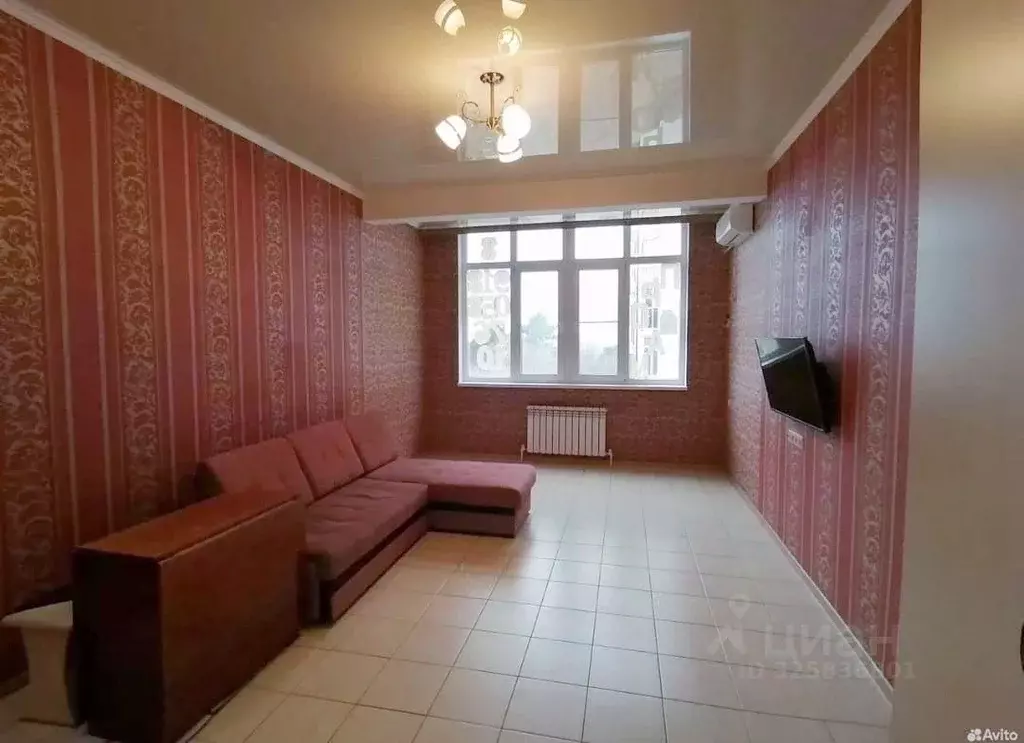 1-к кв. Краснодарский край, Геленджик Туристическая ул., 3к1 (52.0 м) - Фото 1