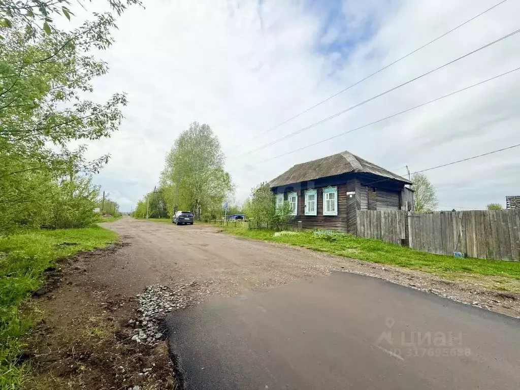 Дом в Удмуртия, Воткинский район, д. Кудрино ул. Гагарина (39 м) - Фото 0