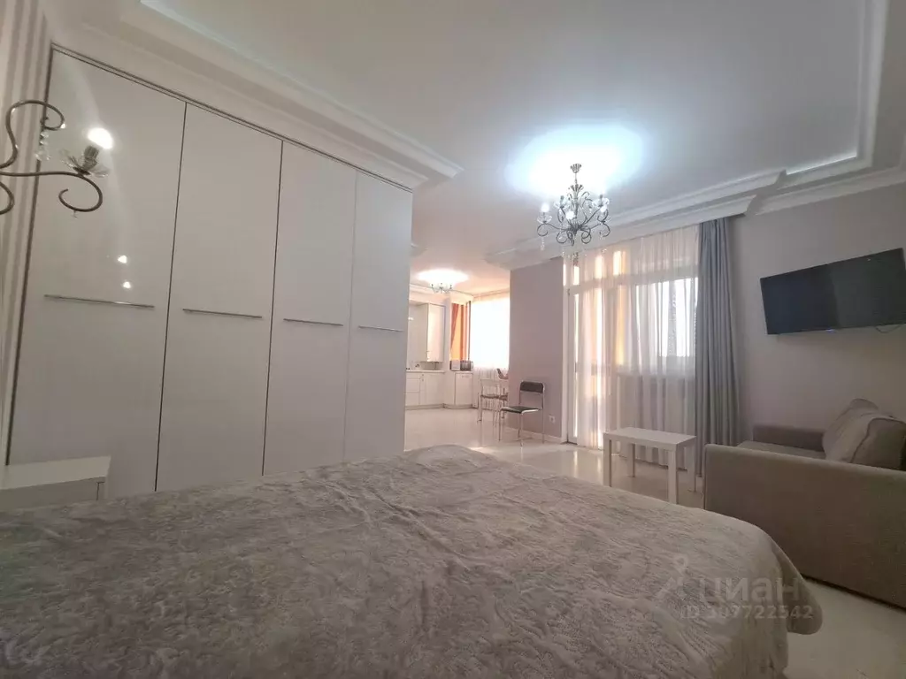 Студия Калининградская область, Калининград ул. Горького, 98 (45.0 м) - Фото 2