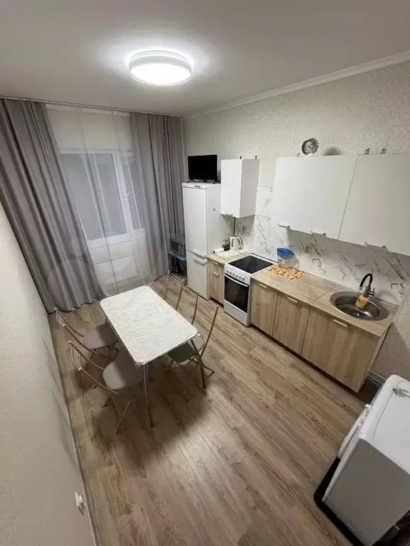 1-к. квартира, 43,1 м, 5/9 эт. - Фото 0
