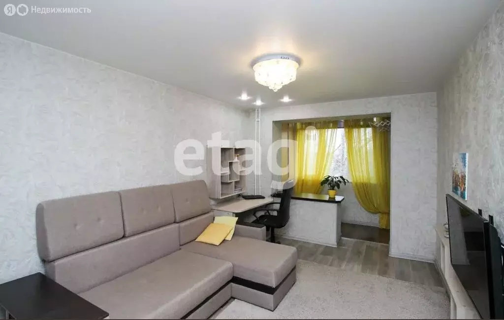 2-комнатная квартира: Красноярск, проспект Металлургов, 16 (47.8 м) - Фото 2