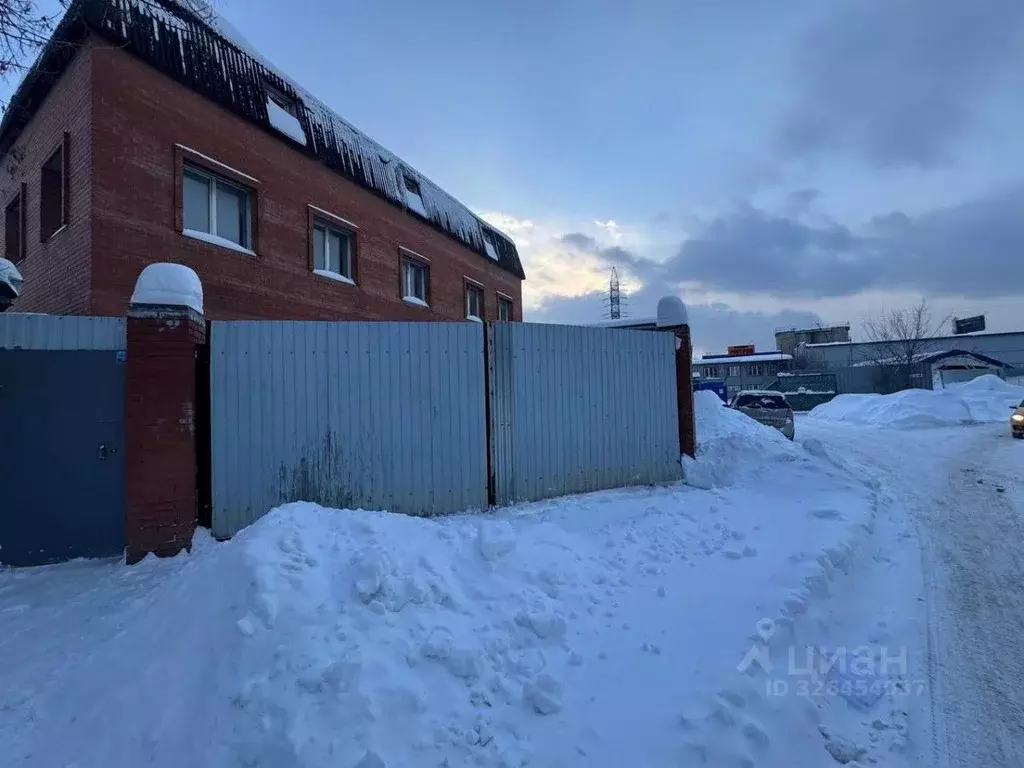 Офис в Московская область, Люберцы Котельнический проезд, 27А (240 м) - Фото 2