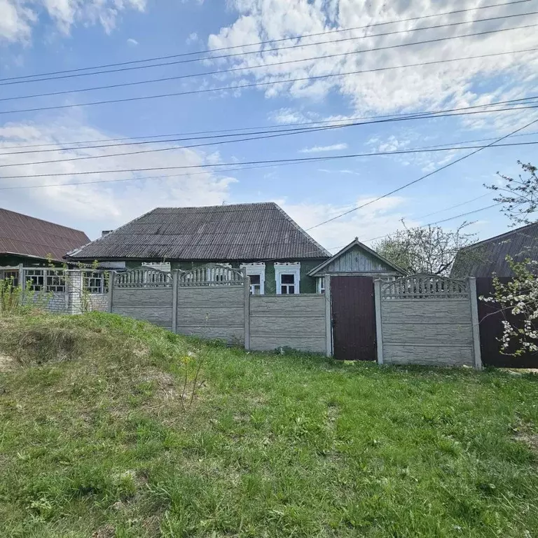 Дом в Брянская область, Дятьково ул. Космонавтов, 28 (121 м) - Фото 0
