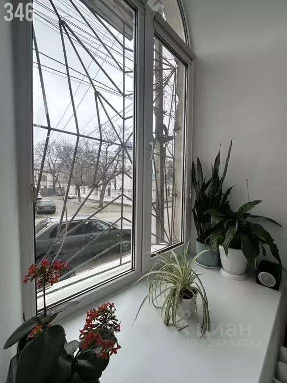 1-к кв. Крым, Феодосия ул. Красноармейская, 8 (30.4 м) - Фото 2