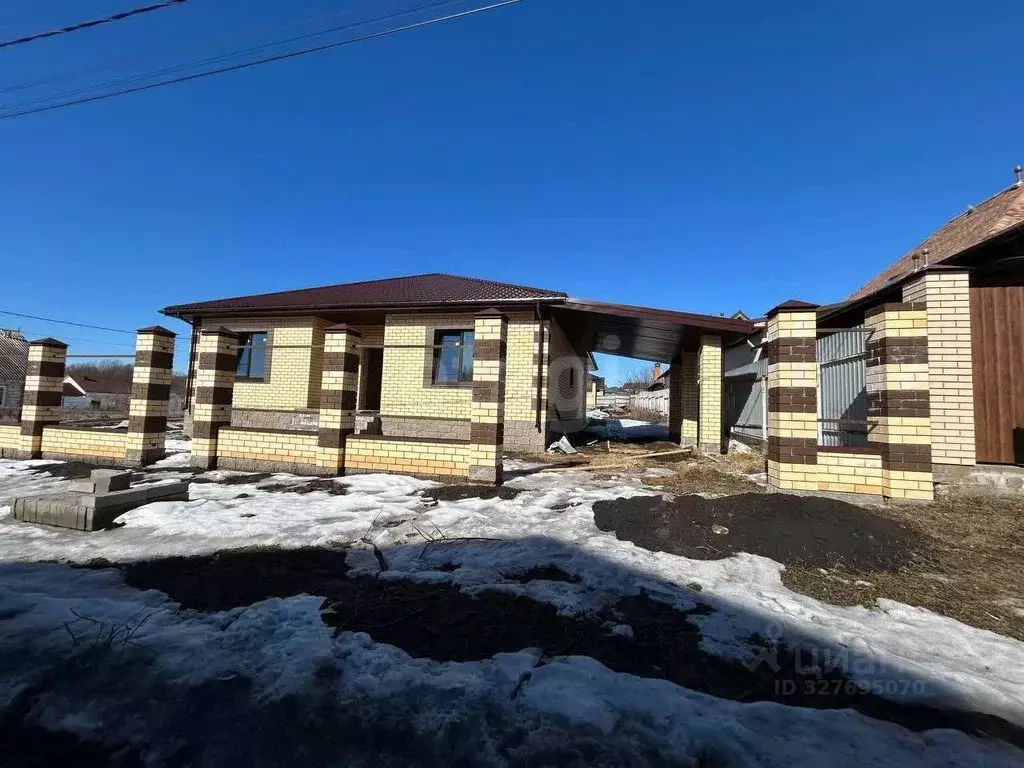 Дом в Белгородская область, Белгород ул. Имени К.А. Лиманского, 9 (160 ... - Фото 0