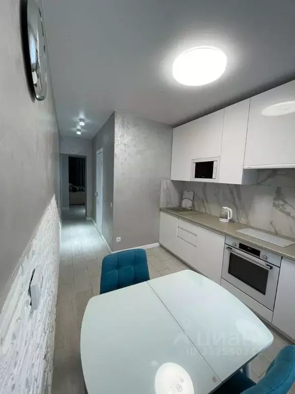 3-к кв. Саха (Якутия), Якутск ул. Дзержинского, 70/1 (75.0 м) - Фото 1