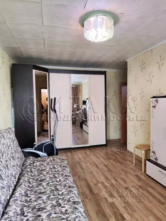 3-к кв. Ленинградская область, Выборгский район, Рощино пгт ул. ... - Фото 1