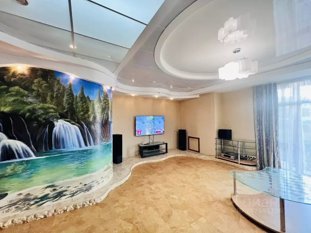 3-к кв. Татарстан, Казань ул. Карла Маркса, 3 (130.0 м) - Фото 1