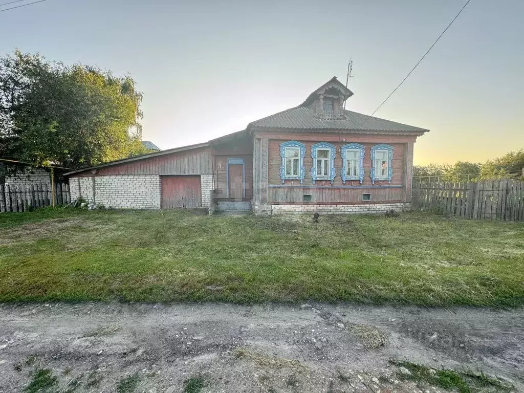 Дом в Владимирская область, Муром с. Панфилово, ул. Октябрьская, 28 ... - Фото 0
