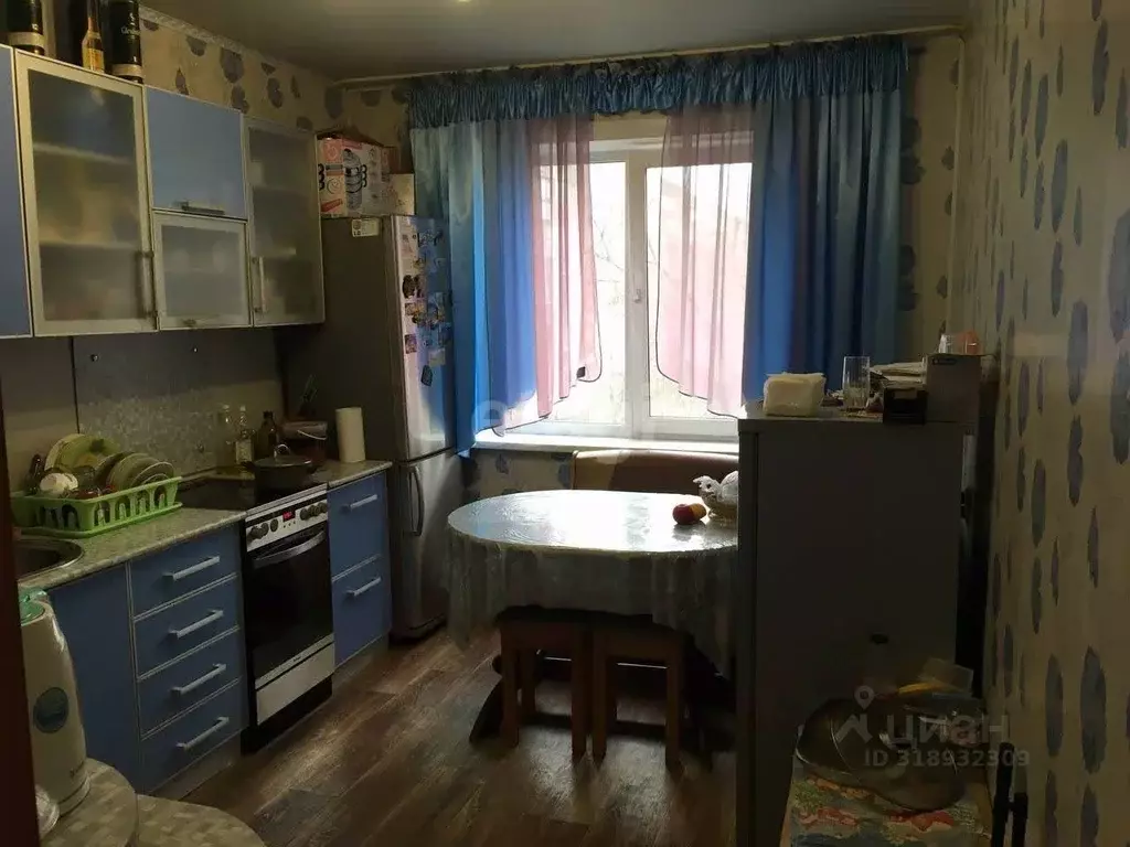 3-к кв. Алтайский край, Бийск ул. Машиностроителей, 9 (66.1 м) - Фото 0