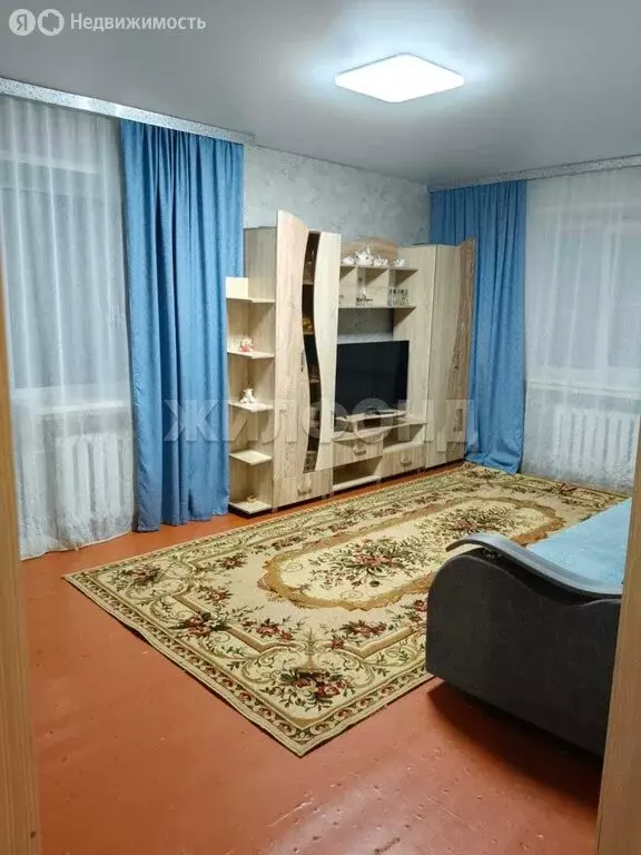 3-комнатная квартира: село Новопичугово, Советская улица, 9 (69.7 м) - Фото 0