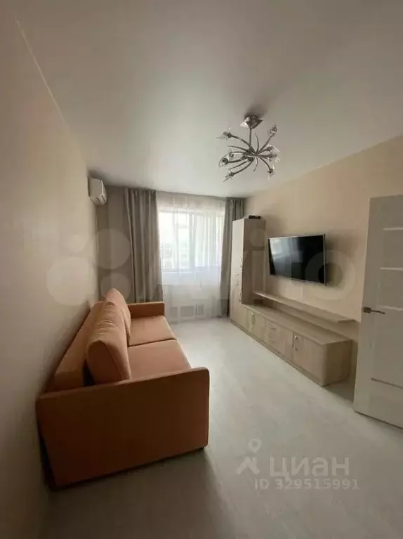 1-к кв. Крым, Симферополь бул. Ленина, 12 (36.0 м) - Фото 1