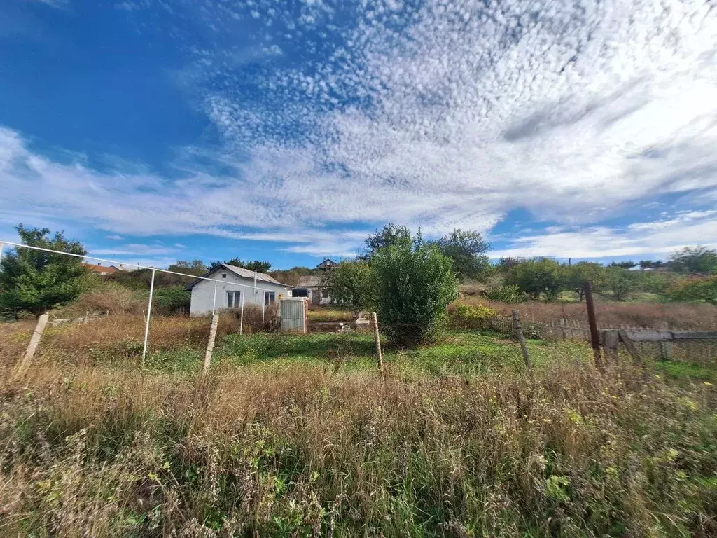 Участок в Крым, Сакский район, с. Ивановка ул. Берегулина (21.0 сот.) - Фото 1