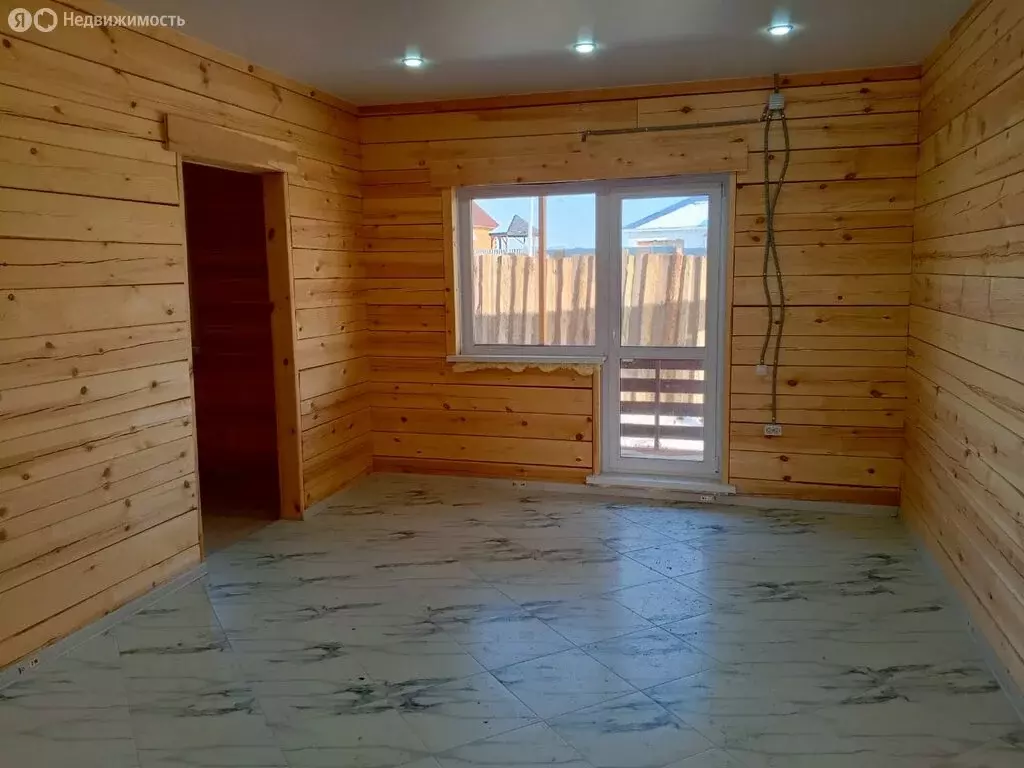 Дом в Иркутский муниципальный округ, деревня Карлук (210 м) - Фото 2