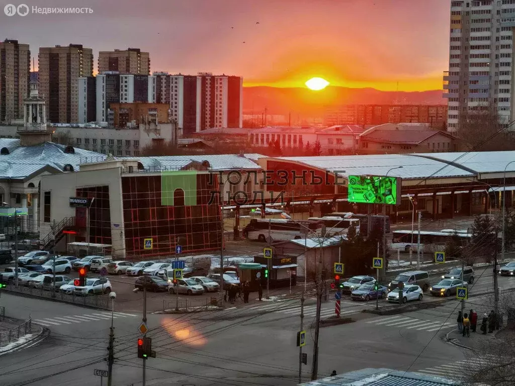 2-комнатная квартира: Красноярск, улица Весны, 2 (54 м) - Фото 0