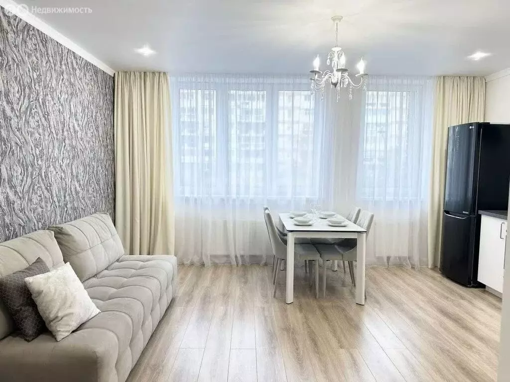 1-комнатная квартира: Пермь, улица Николая Островского, 52 (48 м) - Фото 1