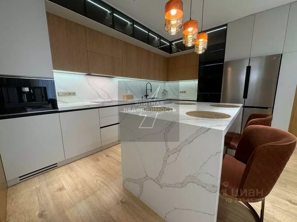 4-к кв. Татарстан, Казань ул. Карла Маркса, 3 (150.0 м) - Фото 1