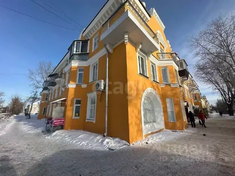 Торговая площадь в Челябинская область, Копейск ул. Бажова, 11 (239 м) - Фото 1