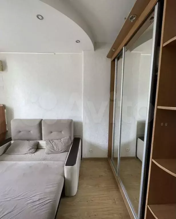 Комната 15 м в 4-к., 3/6 эт. - Фото 1