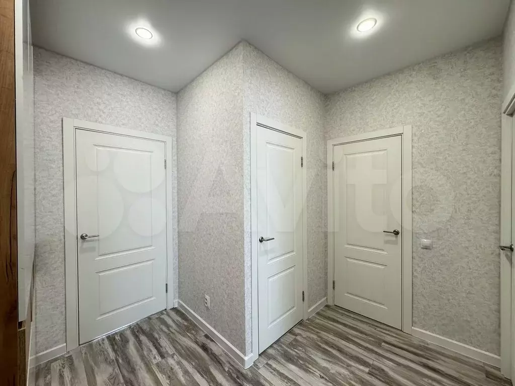 2-к. квартира, 54 м, 2/4 эт. - Фото 0