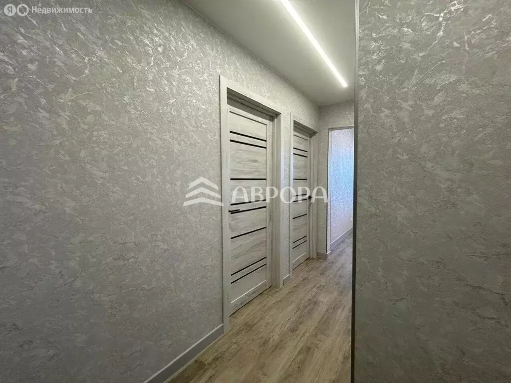 3-комнатная квартира: Благовещенск, Заводская улица, 4/6 (76.9 м) - Фото 1