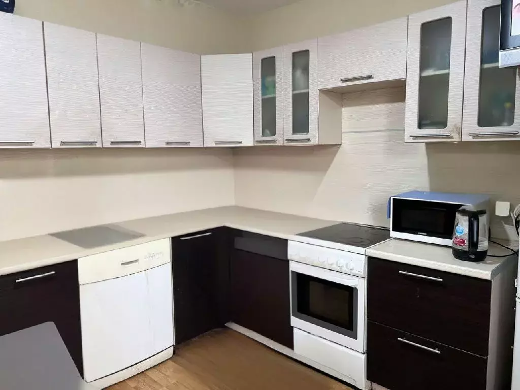 Продается 3-комнатная квартира - Фото 0