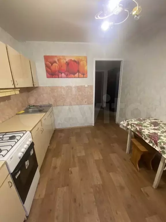 1-к. квартира, 35 м, 9/10 эт. - Фото 1