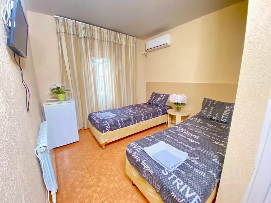 Комната Краснодарский край, Геленджик ул. Тургенева, 33 - Фото 2