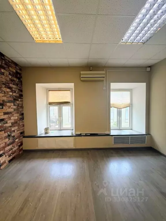 Офис в Москва ул. Рождественка, 5/7С2 (28 м) - Фото 1