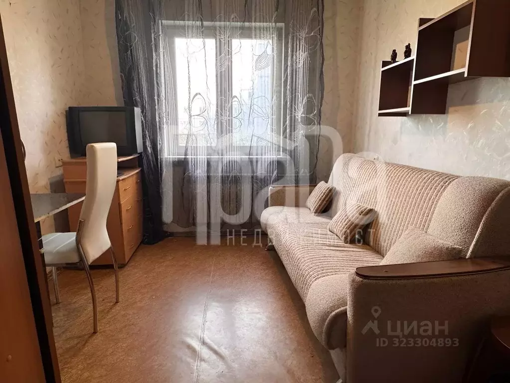 Комната Красноярский край, Красноярск ул. Автомобилистов, 68 (12.5 м) - Фото 1