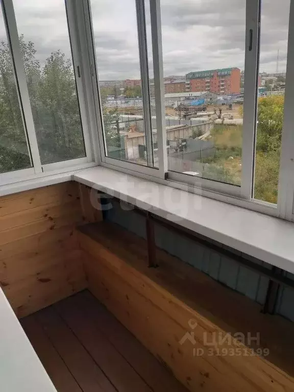1-к кв. Бурятия, Улан-Удэ Приречная ул., 3 (33.0 м) - Фото 0